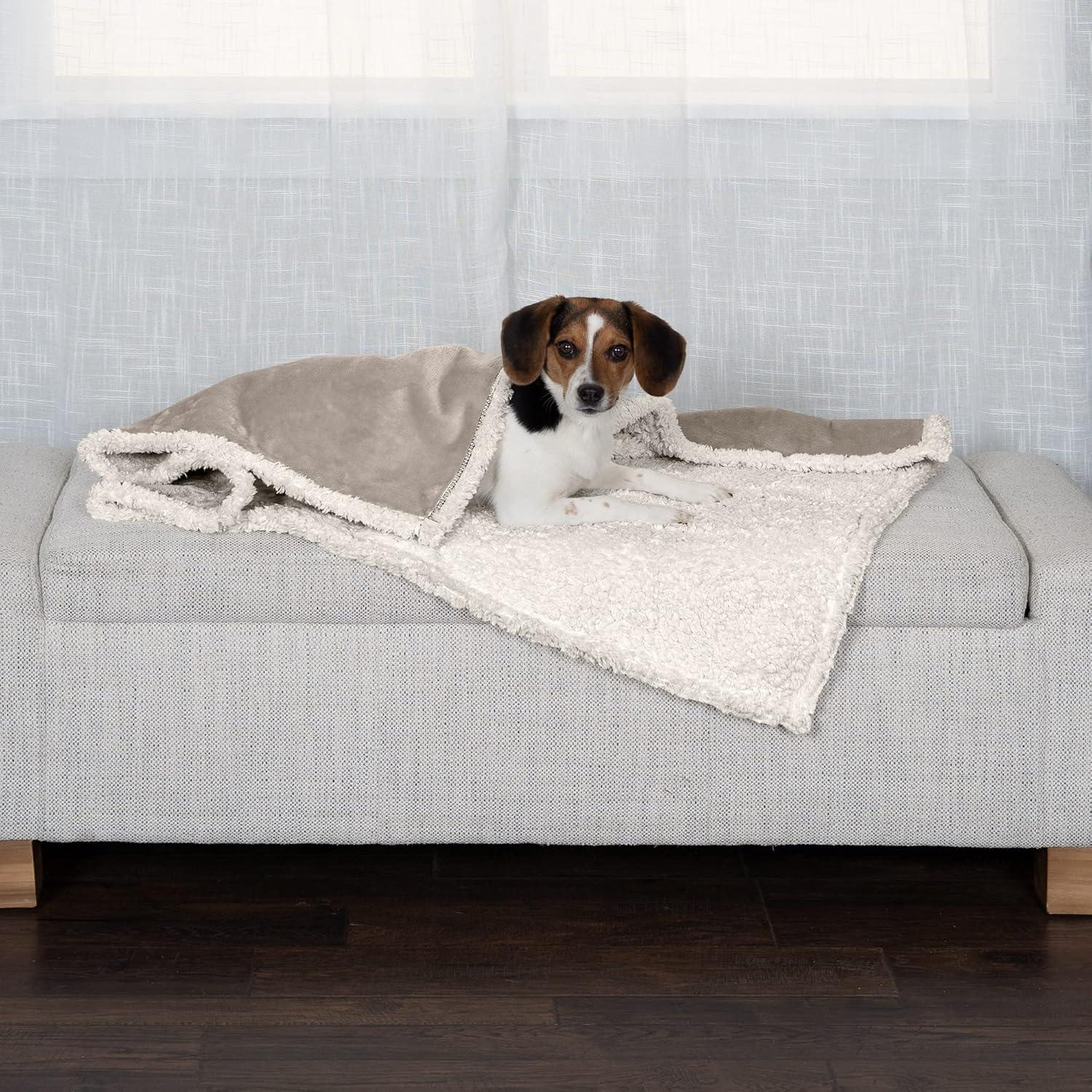FurHaven Snuggly & Warm Soft-Edge Warming Waterproof Blanket