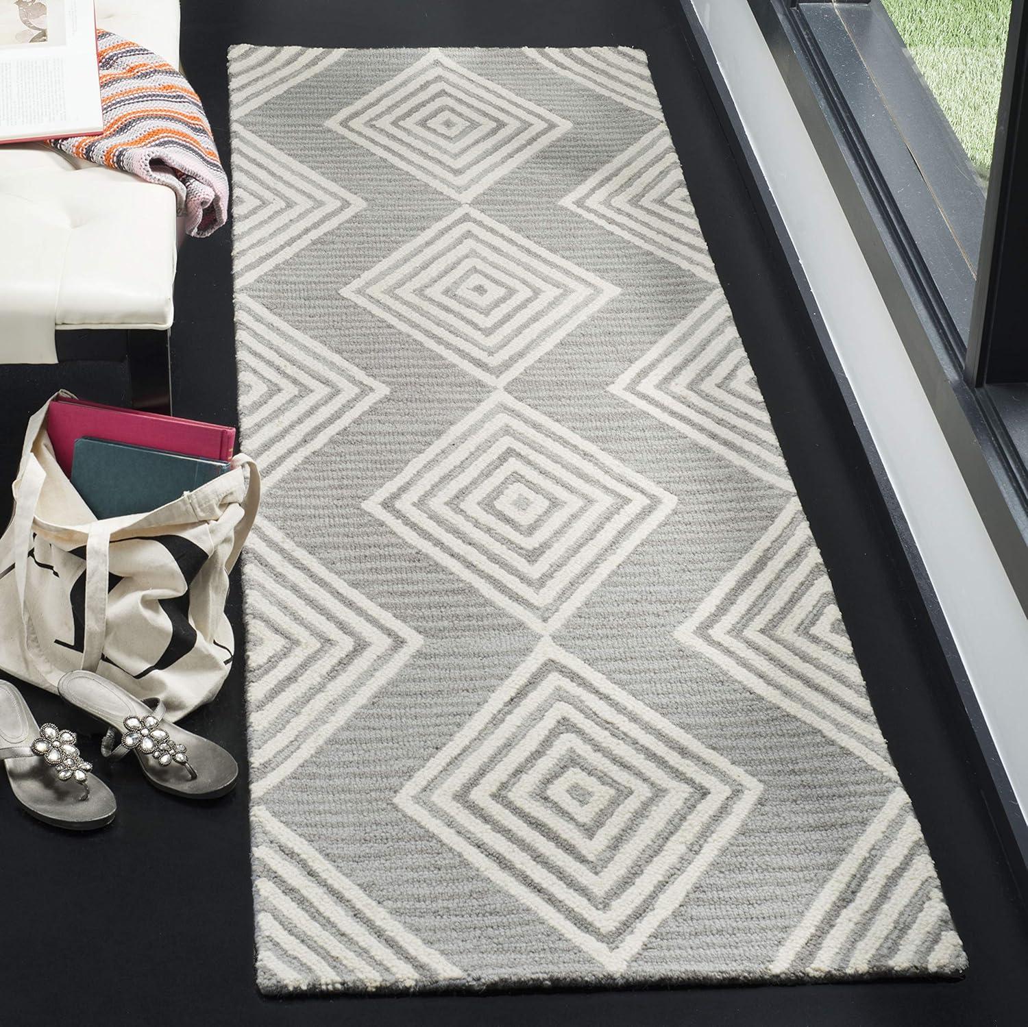 Blossom BLM111 Hand Tufted Runner Rug - Dark Gray/Ivory - 2'3"x8' - Safavieh.