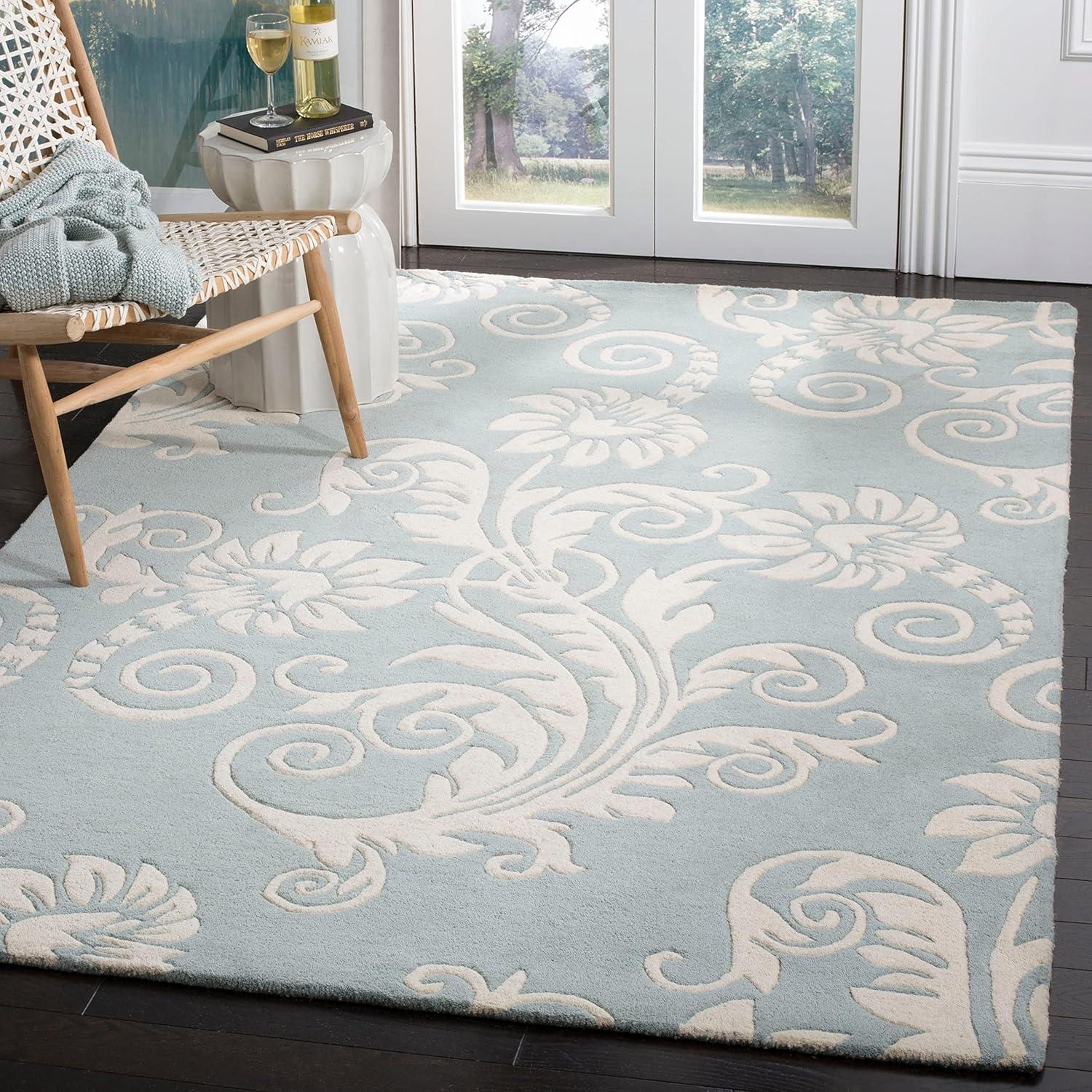 SAFAVIEH Soho Logan Floral Wool Area Rug, Blue/Ivory, 2' x 3'