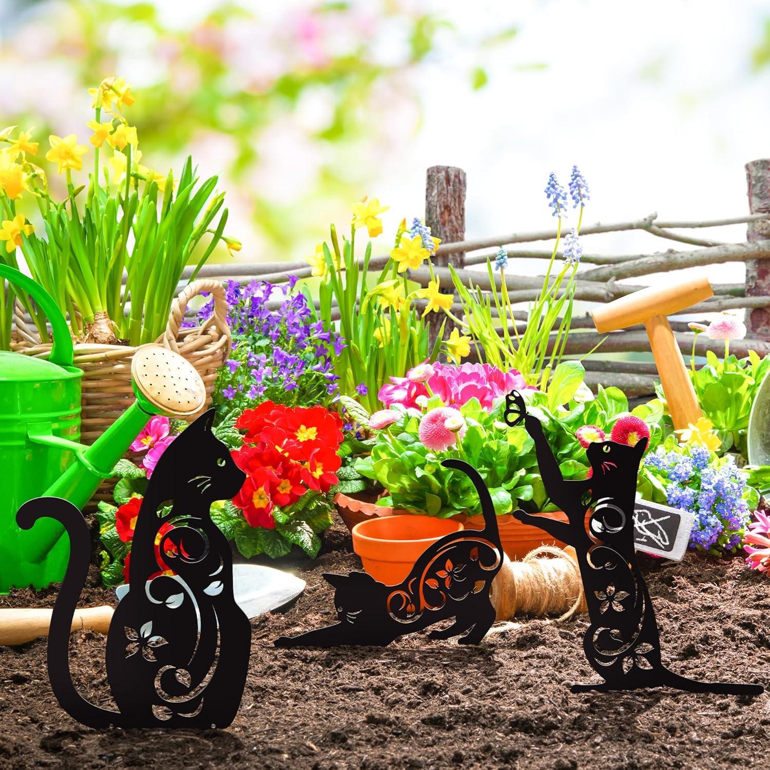 Elcoho 4 Pack Black Cat Silhouette Cute Metal Cat Garden Statues Bird Repellent Cat Decorative Garden Stakes for Yard, Garden, Lawn Outdoor Decorations