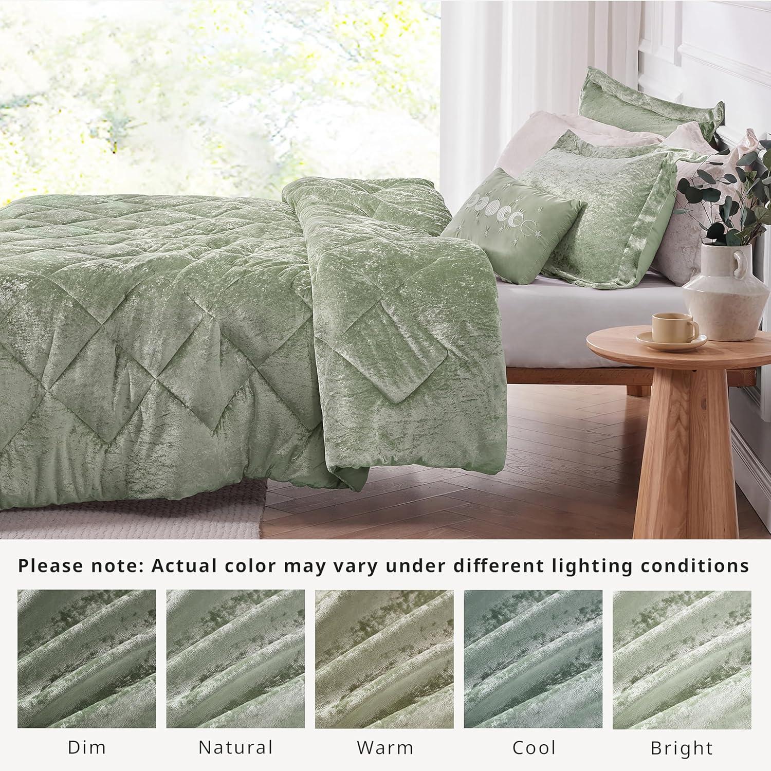 Intelligent Design Alyssa Velvet Microfiber Soft Duvet Cover Set with Throw Pillow