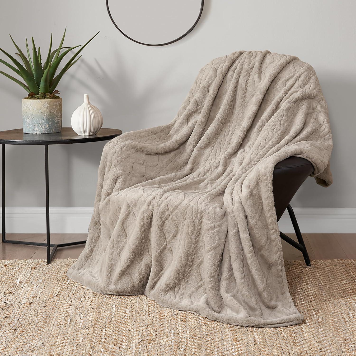 Tan Embossed Cable Faux Fur Throw Blanket 50" x 70"