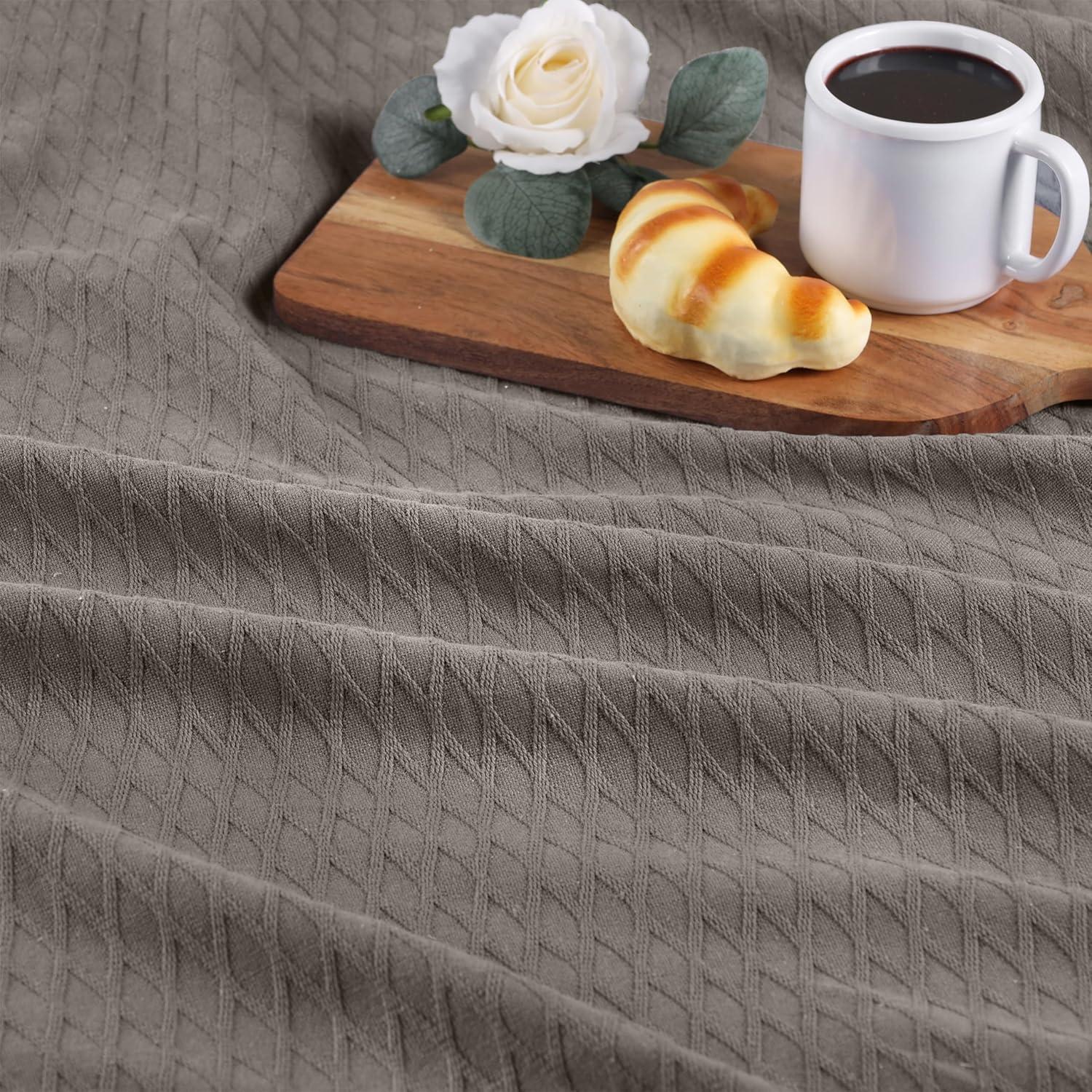 Superior Diamond Weave All-Season Bedding Cotton Throw Layering Blanket