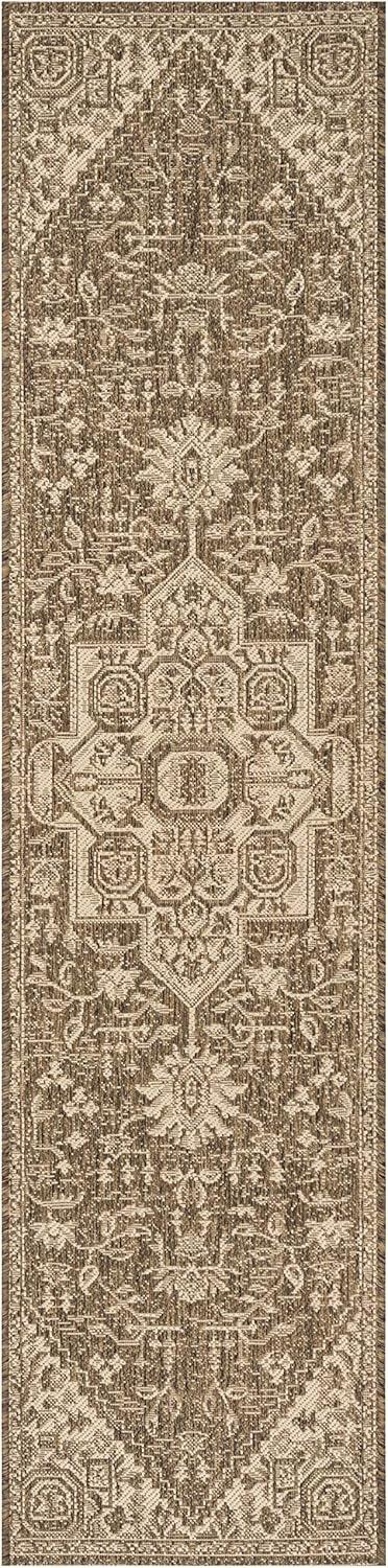 Beach House BHS138 Power Loomed Area Rug  - Safavieh