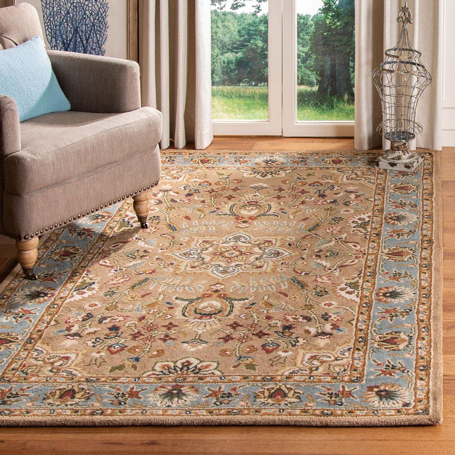 SAFAVIEH Classic Jilliean Floral Bordered Wool Area Rug, Beige/Light Blue, 4' x 6'