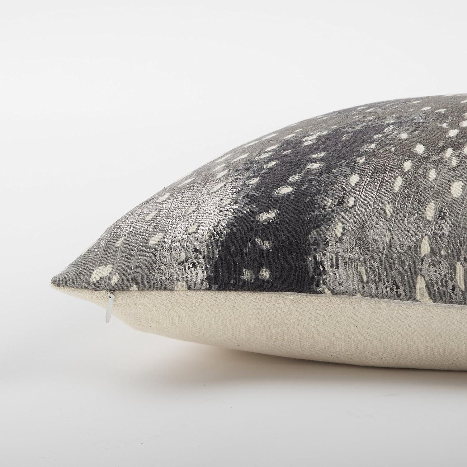 Rizzy Home Rectangular Cotton Cushion with Filling