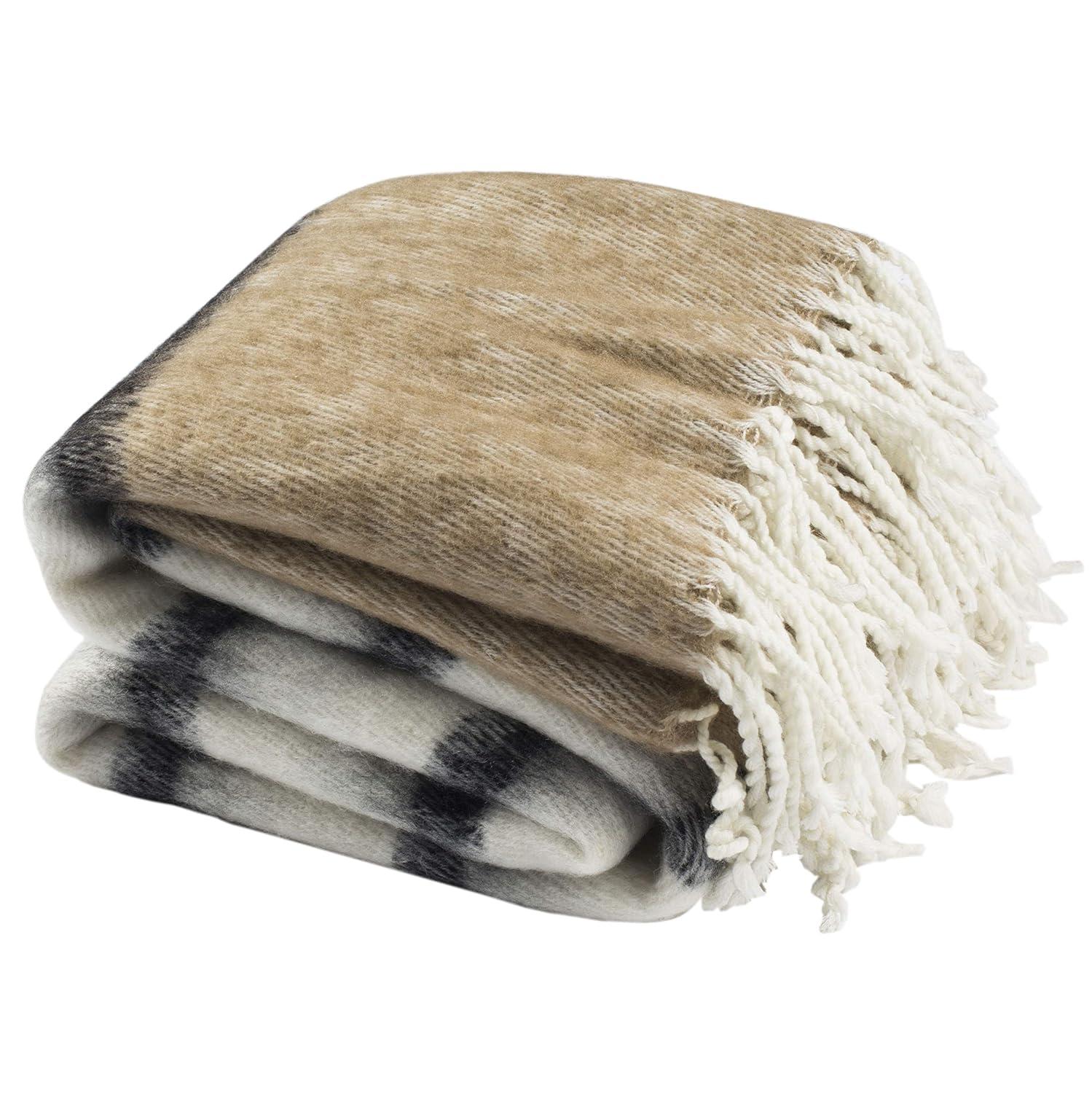 Heidi Throw Blanket - Brown/White - 50" x 70" - Safavieh .