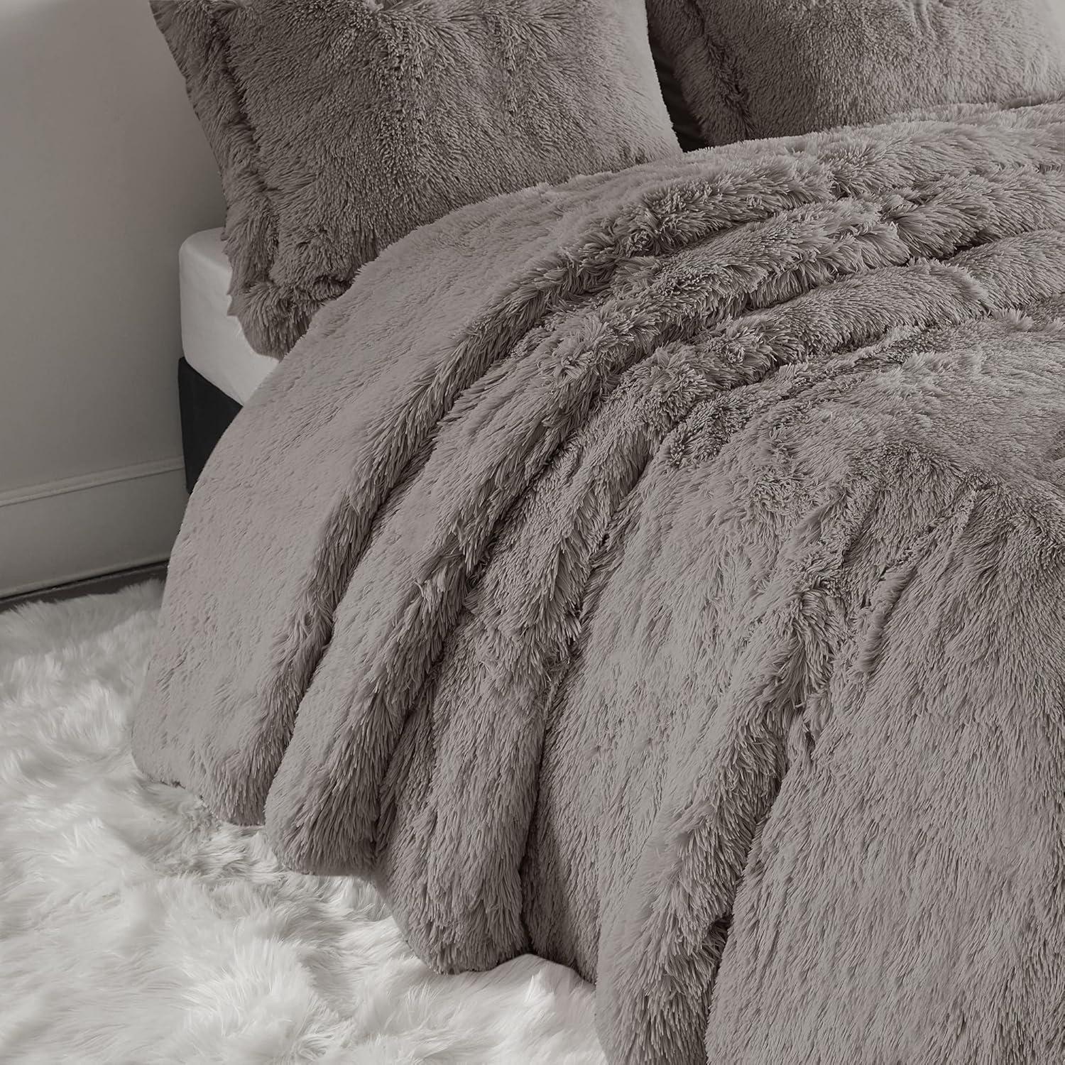 Trahan Shaggy Faux Fur Duvet Cover Set