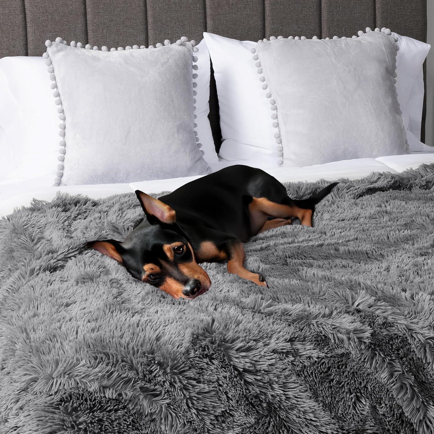 PetAmi Faux Fur Sherpa Pet Blanket