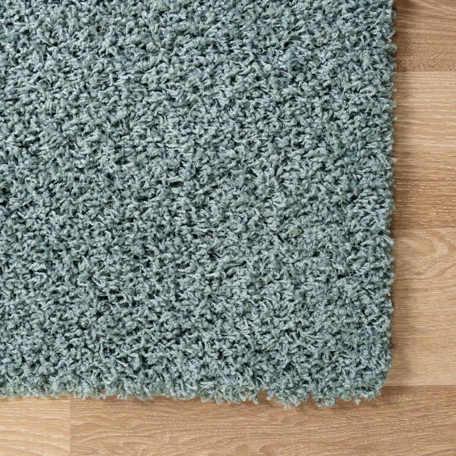 Unique Loom 4' 1 x 6' 1 Solid Shag Light Slate Blue Area Rug