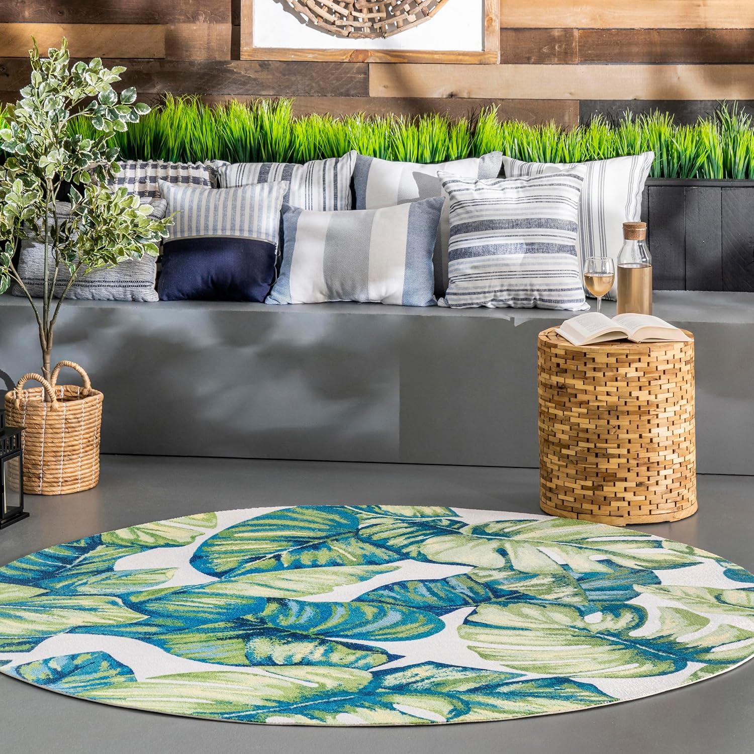 Nuloom Lisa Floral & Paisley 4 Round Indoor/Outdoor Accent Rug for Living Room Patio Deck Front Porch Entryway Kitchen, Green Multicolor/Ivory