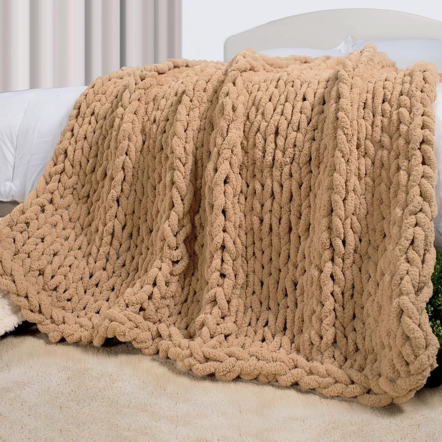 Carriediosa Chunky Knit Throw Blanket Handmade Soft Throws for Couch Sofa Bed, 50" x 60" Tan Brown