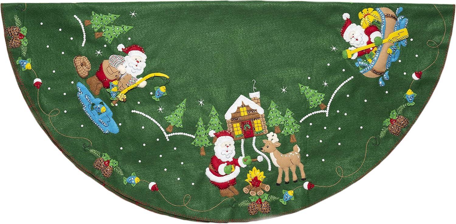 Lodge Santa Green Felt Christmas Tree Skirt Kit