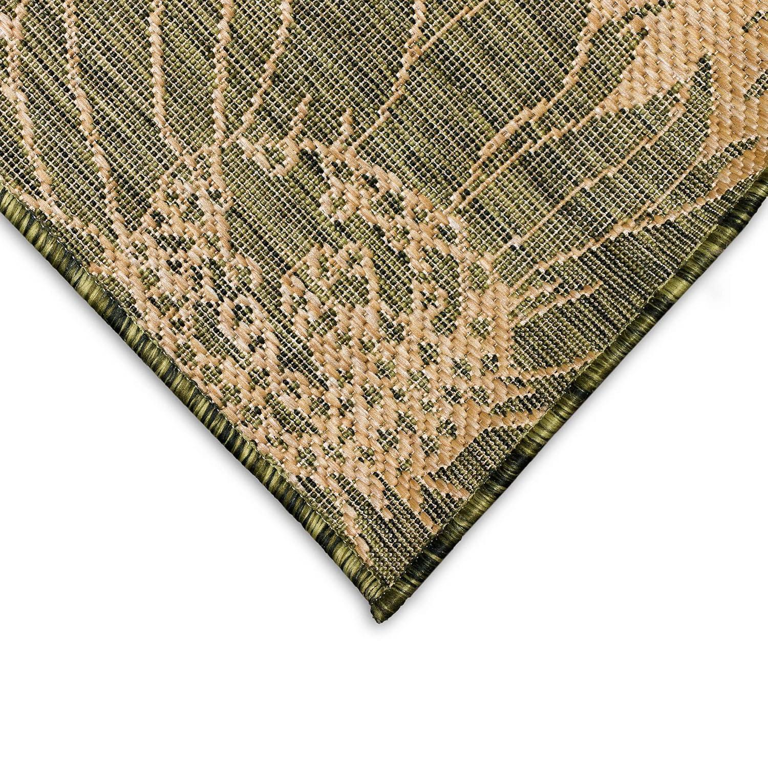 Liora Manne Carmel Sunflower Field Indoor/Outdoor Rug Green 4'10" x 7'6"