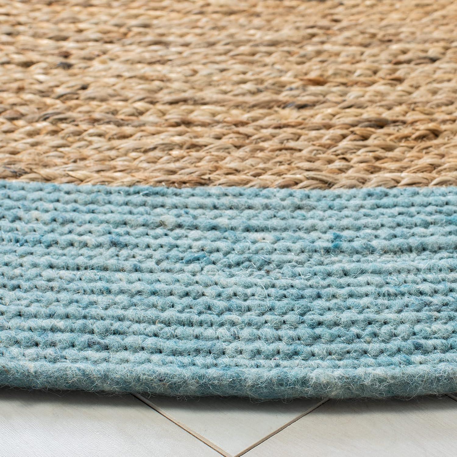 Braided BRD910 Hand Woven Indoor Accent Rug - Blue/Natural - 3' Round - Safavieh