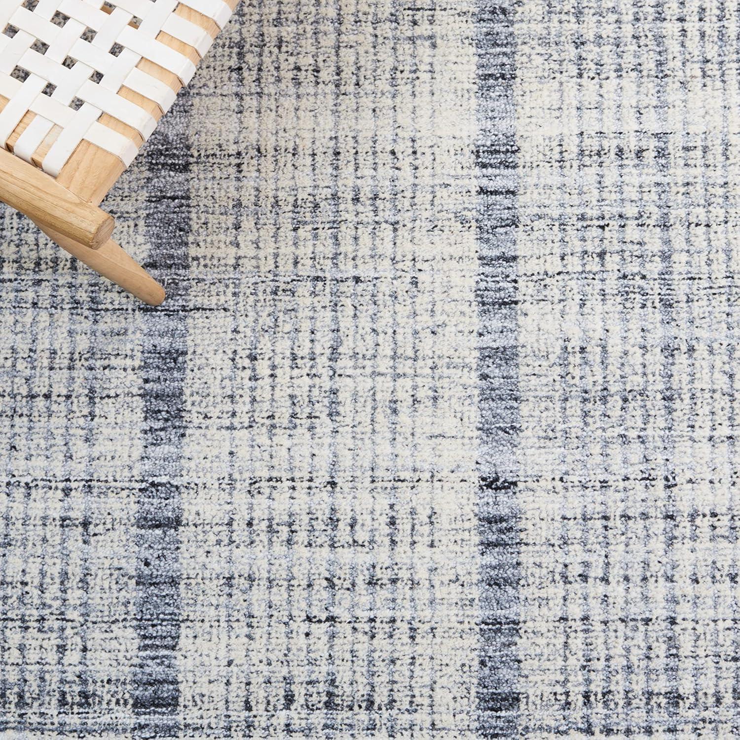 Metro MET991 Hand Tufted Indoor Area Rug - Light Grey/Ivory - 5'x8' - Safavieh