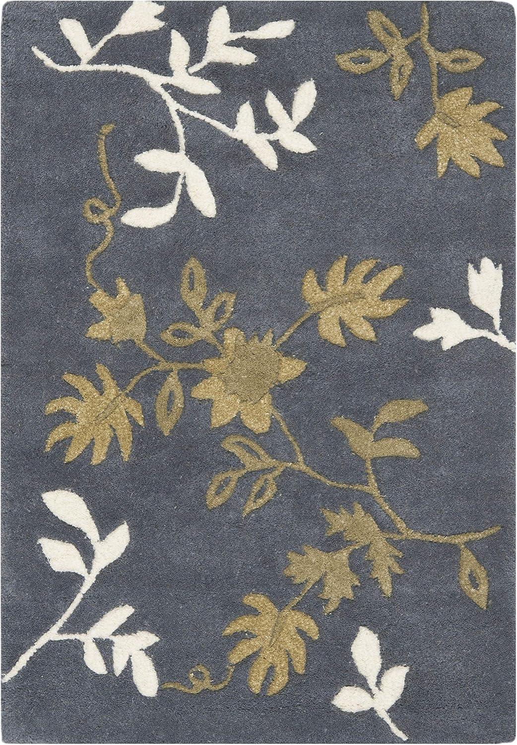 SAFAVIEH Soho Mable Floral Wool Area Rug, Dark Grey, 2' x 3'