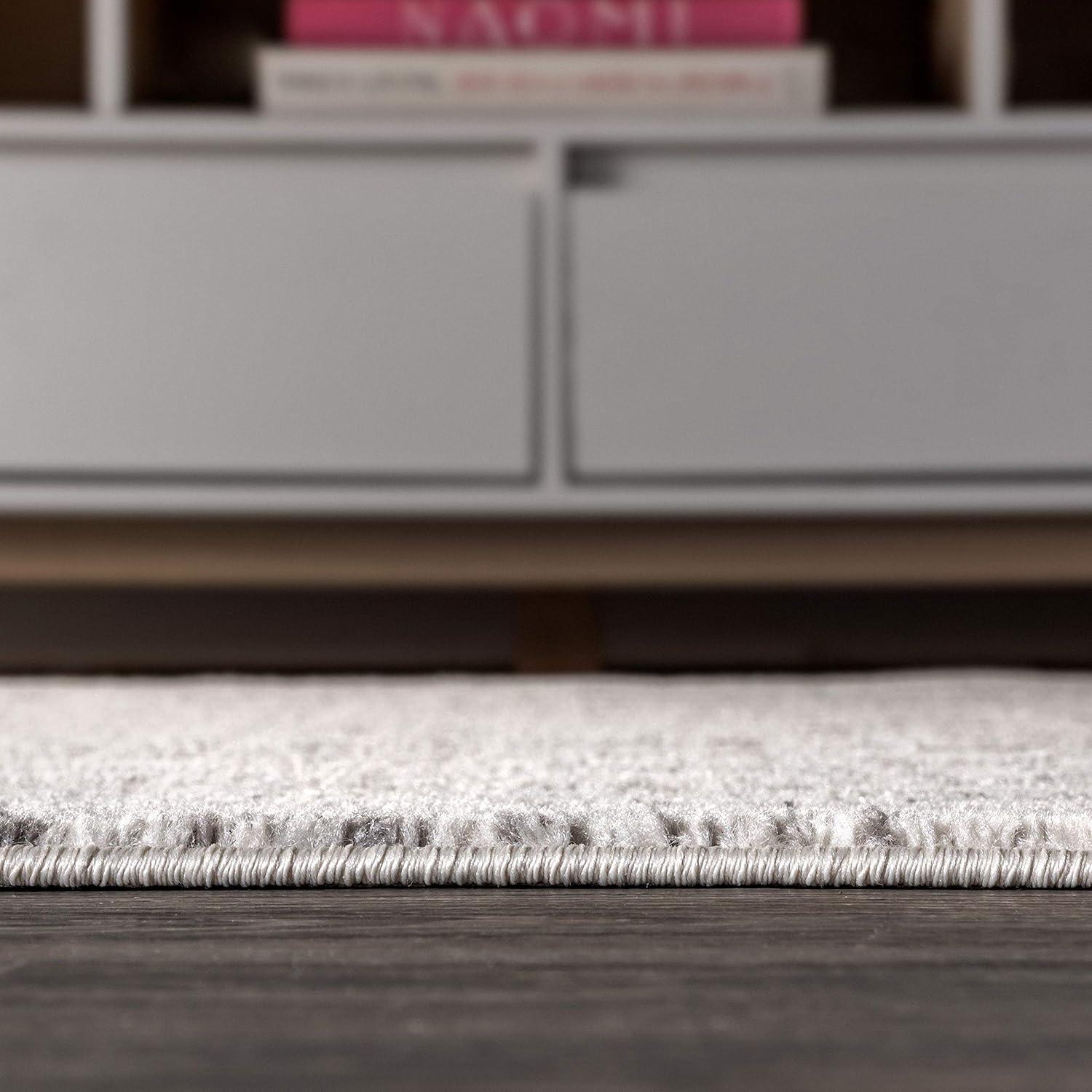 Moroccan HYPE Boho Vintage Diamond Cream/Gray 10 ft. x 13 ft. Area Rug - JONATHAN Y