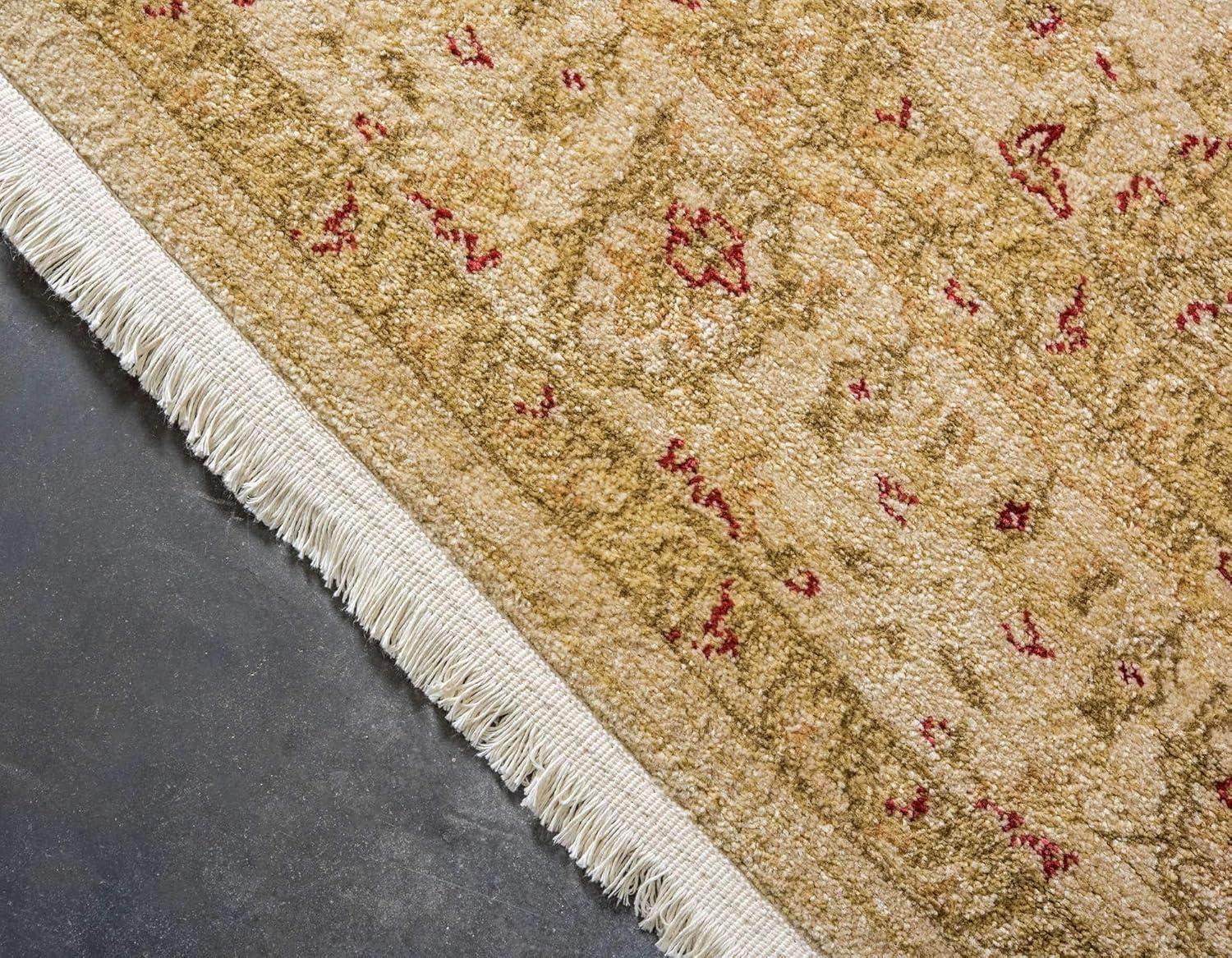 Cream and Beige 9' x 12' Synthetic Traditional Area Rug