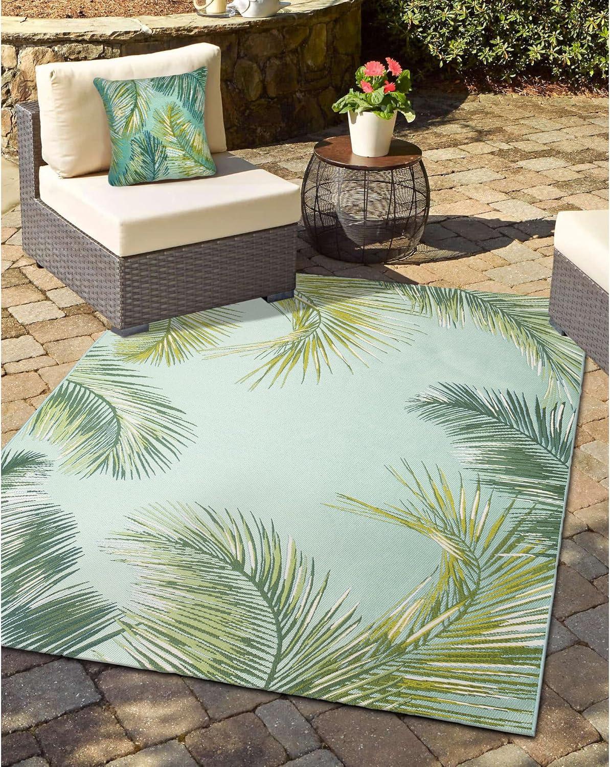 Liora Manne Marina No Decorative Addition Indoor/Outdoor Throw Pillow