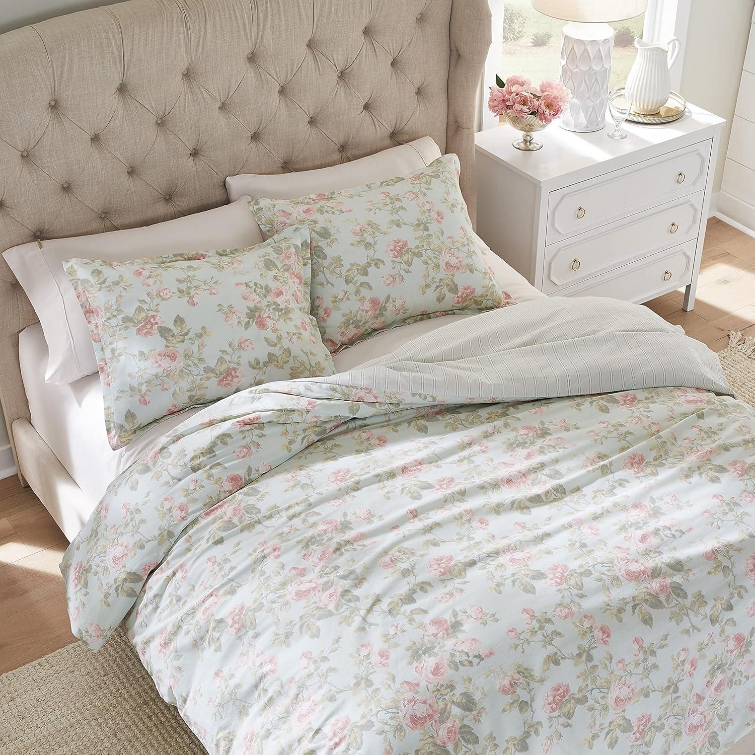 Madelynn Blue Cotton Floral Full Bedspread Cover Set