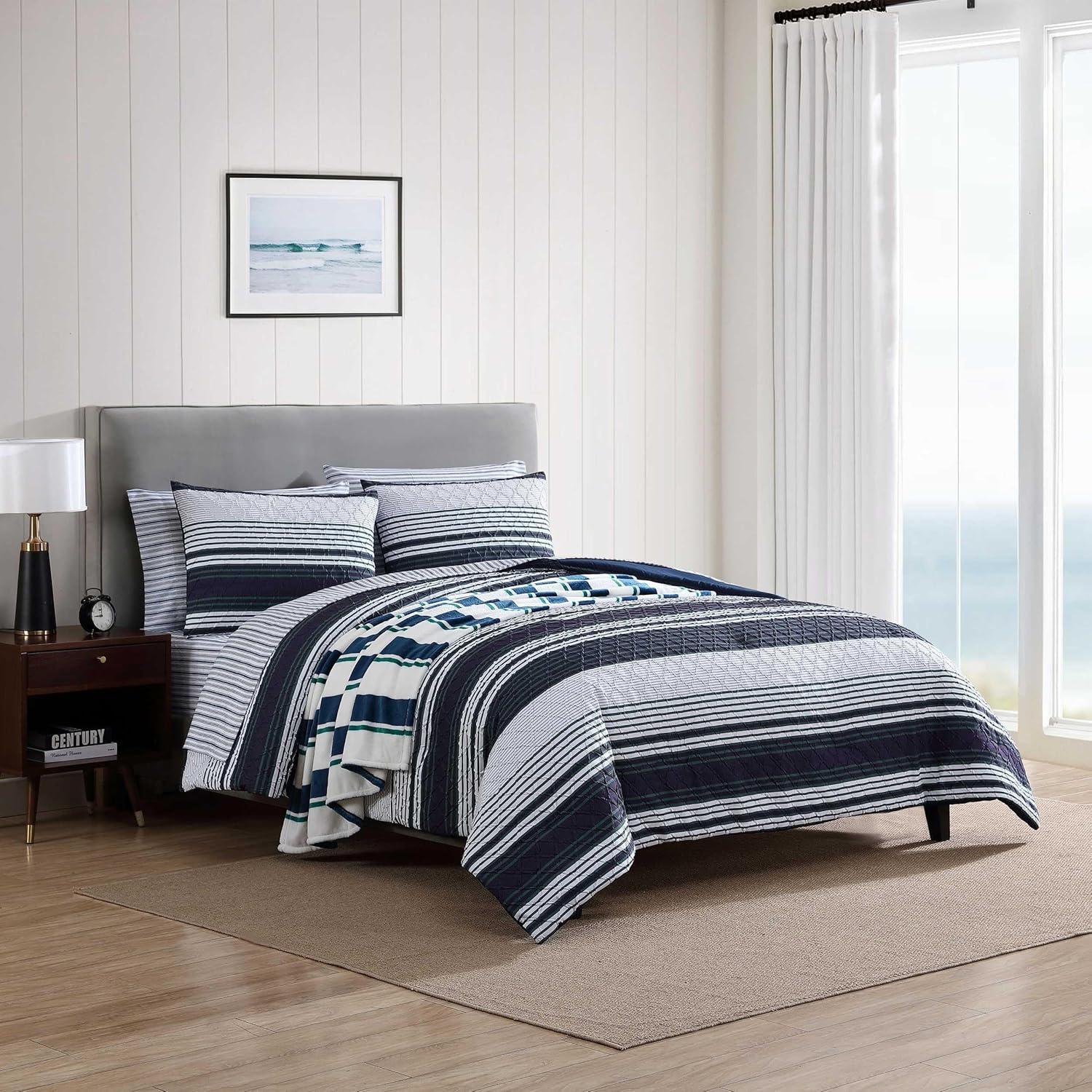 Nautica Nautica Lakefront Navy Bonus Comforter Set