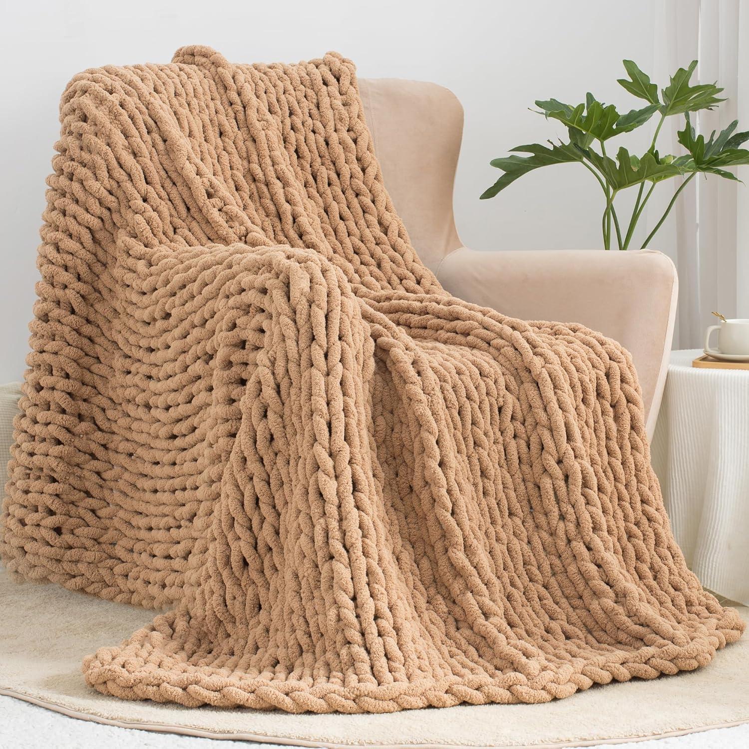 Carriediosa Chunky Knit Throw Blanket Handmade Soft Throws for Couch Sofa Bed, 50" x 60" Tan Brown