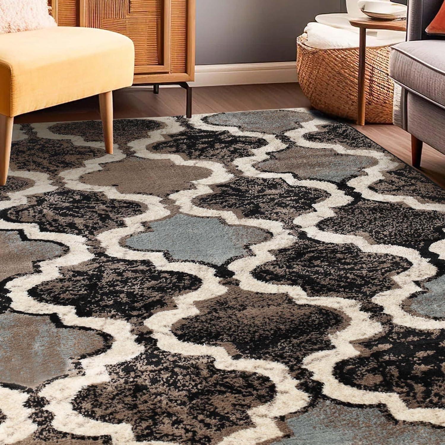 Ivory Elegance Trellis 8' x 10' Synthetic Area Rug