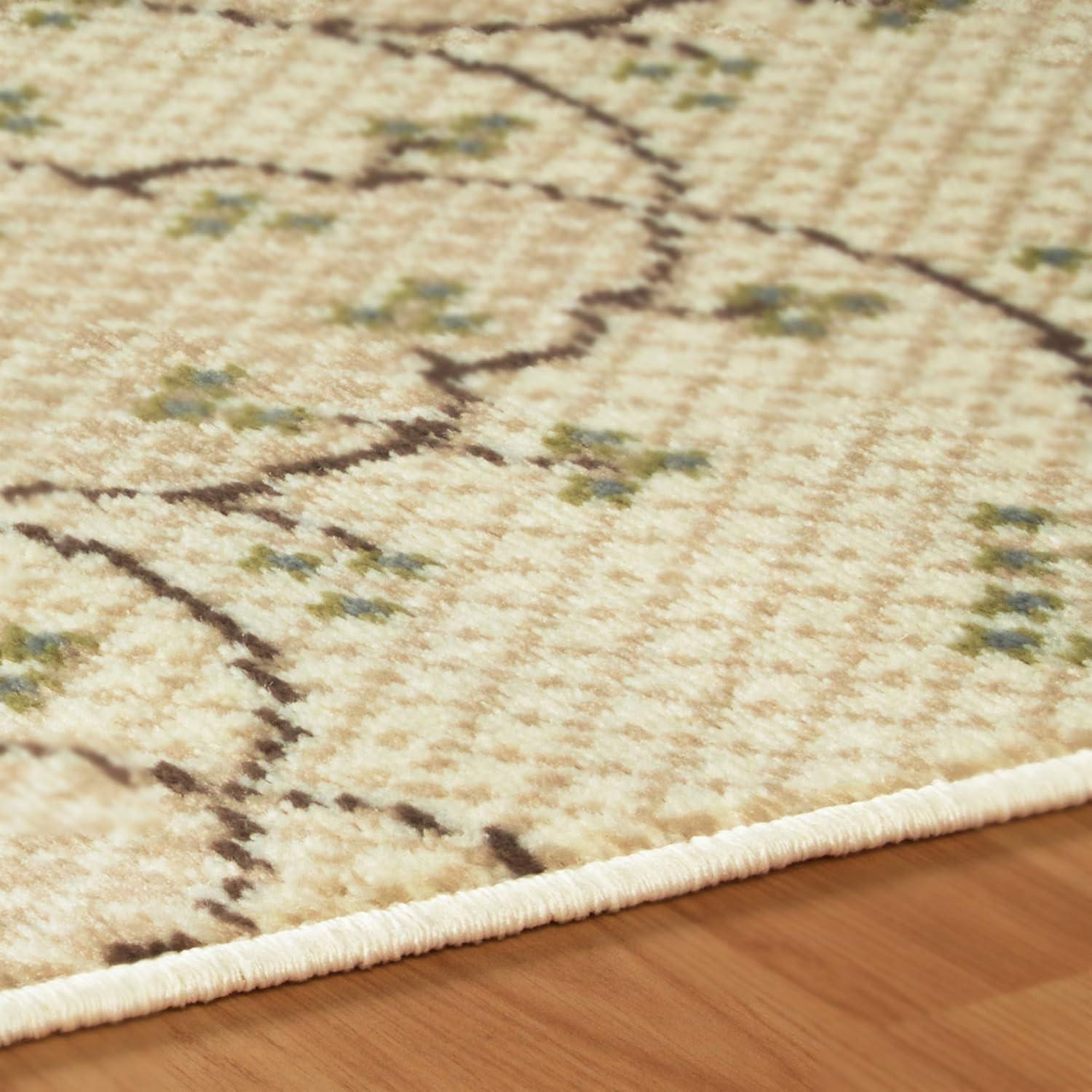 Superior Aberdeen Floral Farmhouse Indoor Area Rug, Beige, 4' x 6'