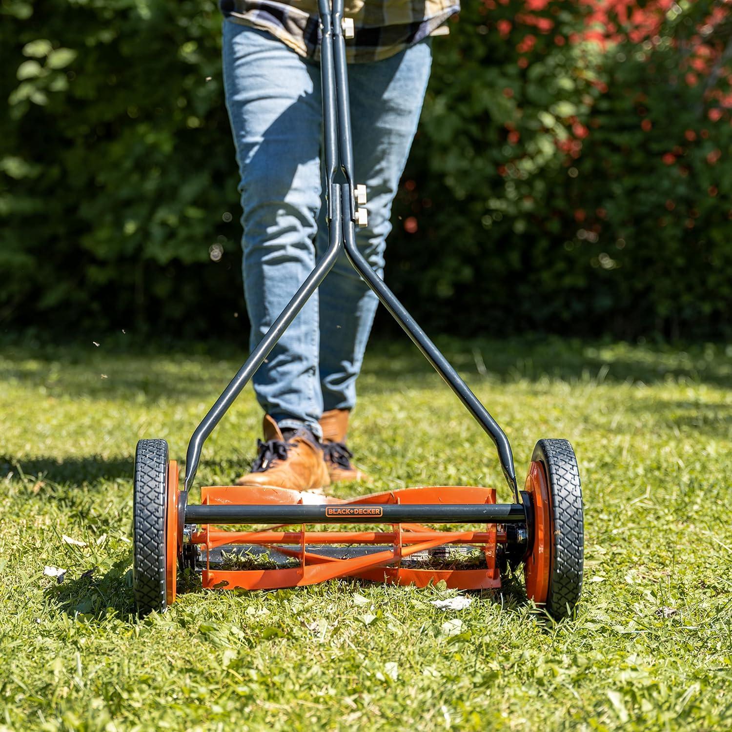 16 in. 4-Blade Manual Walk Behind Reel Lawn Mower