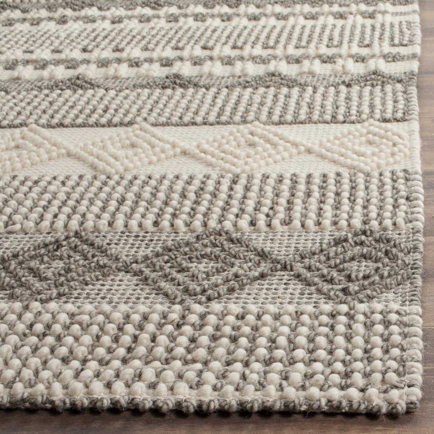 SAFAVIEH Natura Carly Geometric Area Rug, Beige/Ivory, 10' x 10' Square