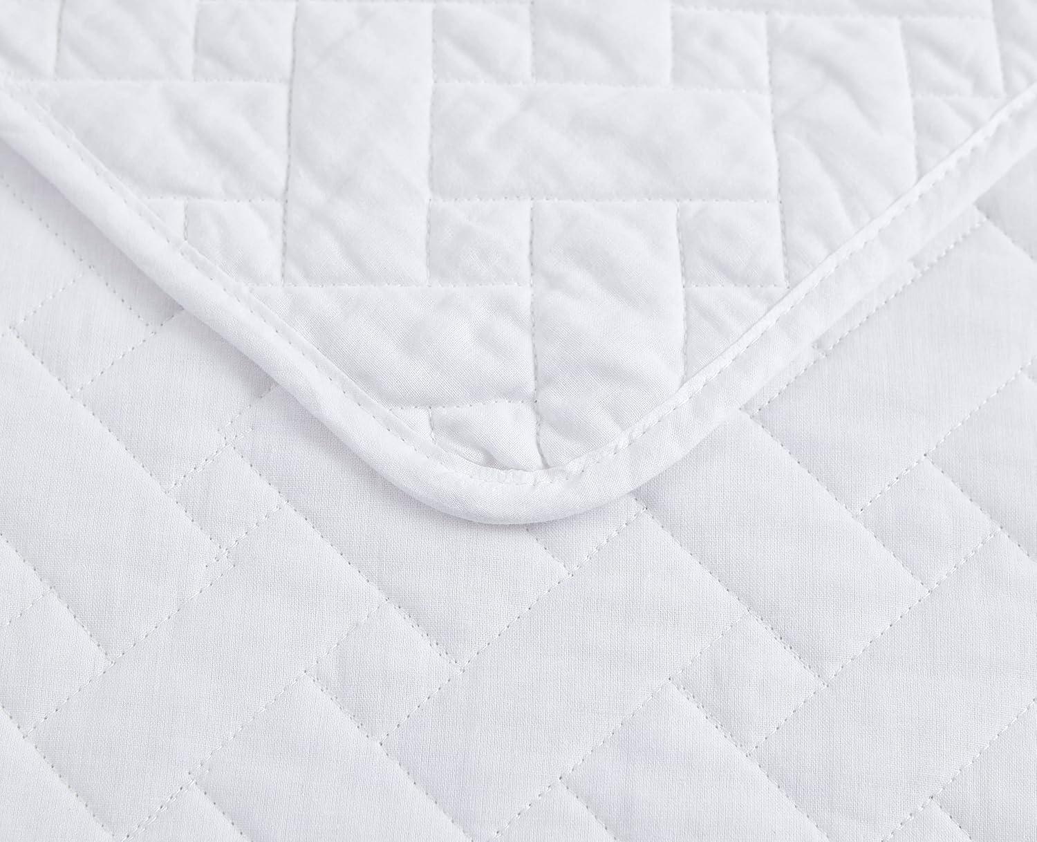 Tommy Bahama Home Tommy Bahama Raffia Solid Cotton Reversible Quilt Set