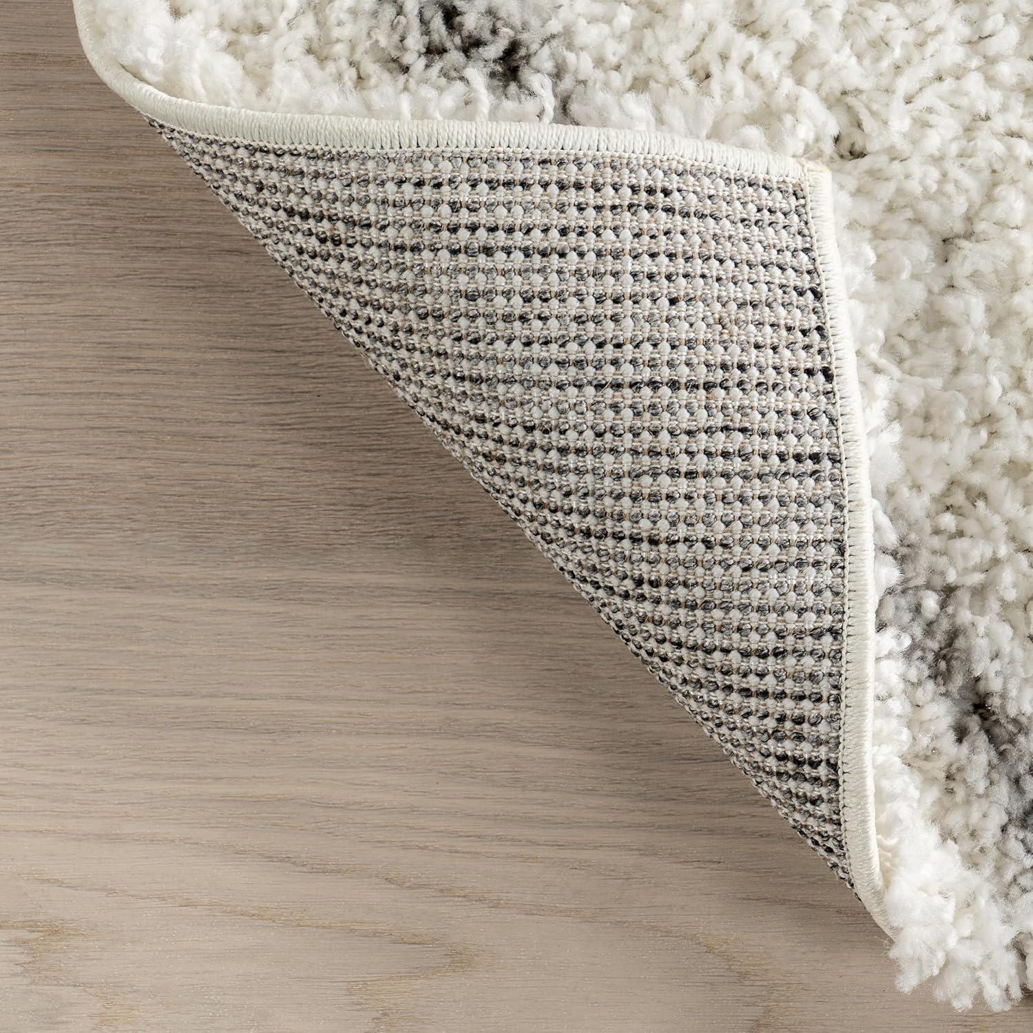 Nuloom Tess Trellis 5 Square Shag Indoor Area Rug for Living Room Bedroom Dining Room Nursery, White/Grey