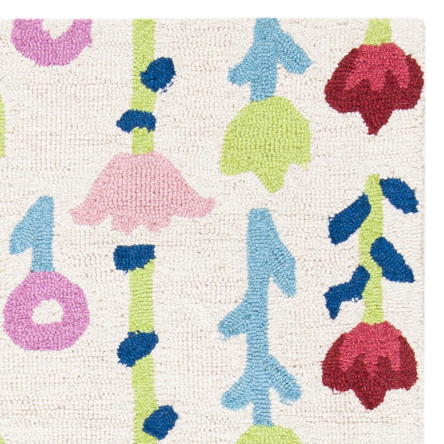 Safavieh Kids Floral SFK918 Hand Tufted Indoor Accent Rug - Ivory/Pink - 3'x5' - Safavieh