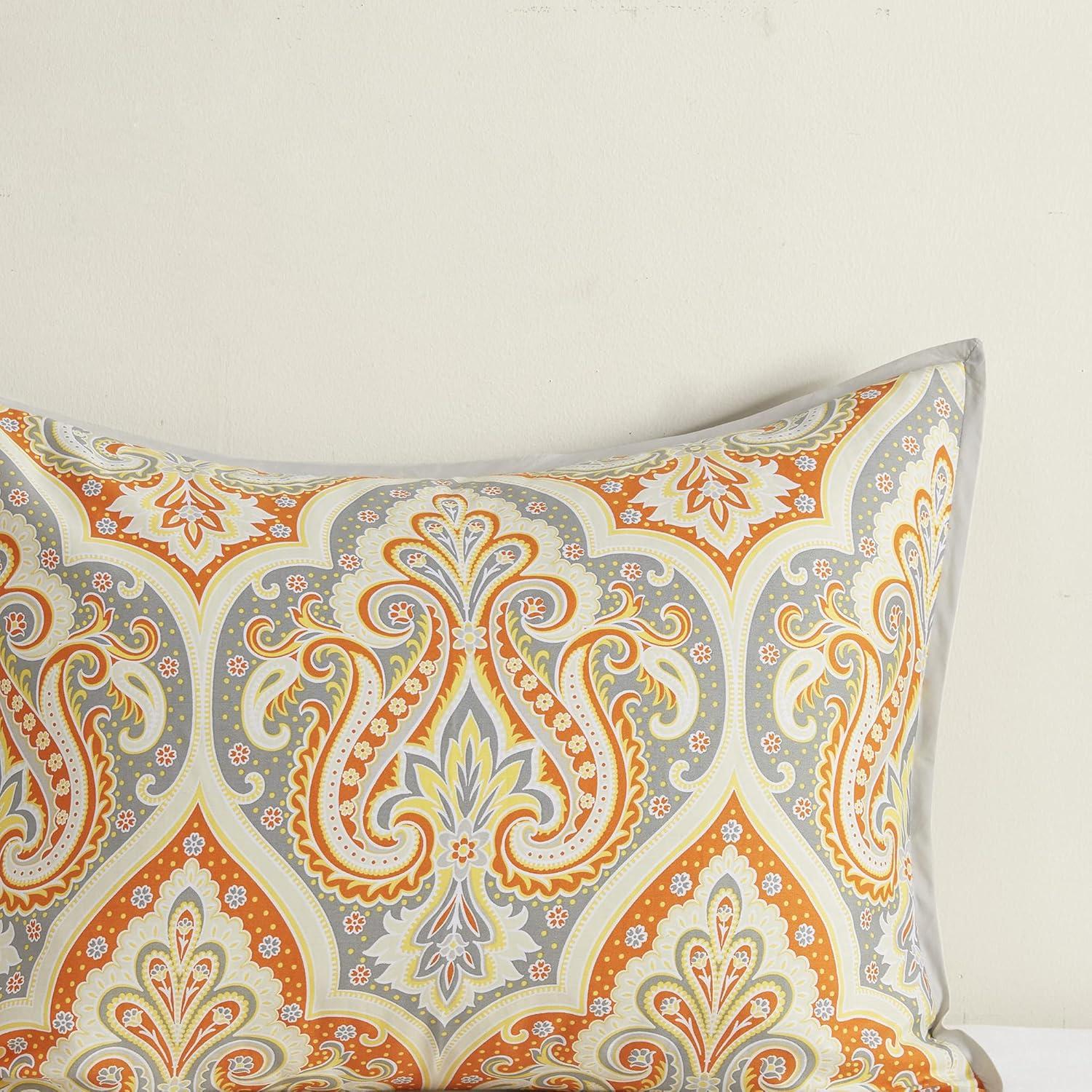 Nisha Comforter Set