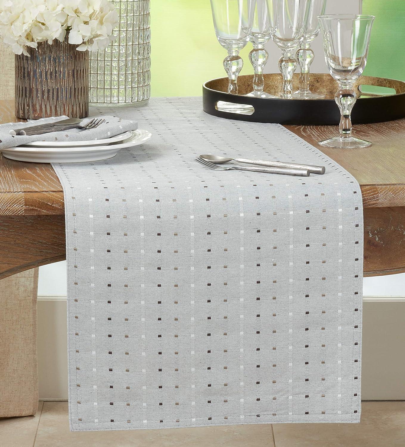 Saro Lifestyle Table Runner With Stitched Line Design