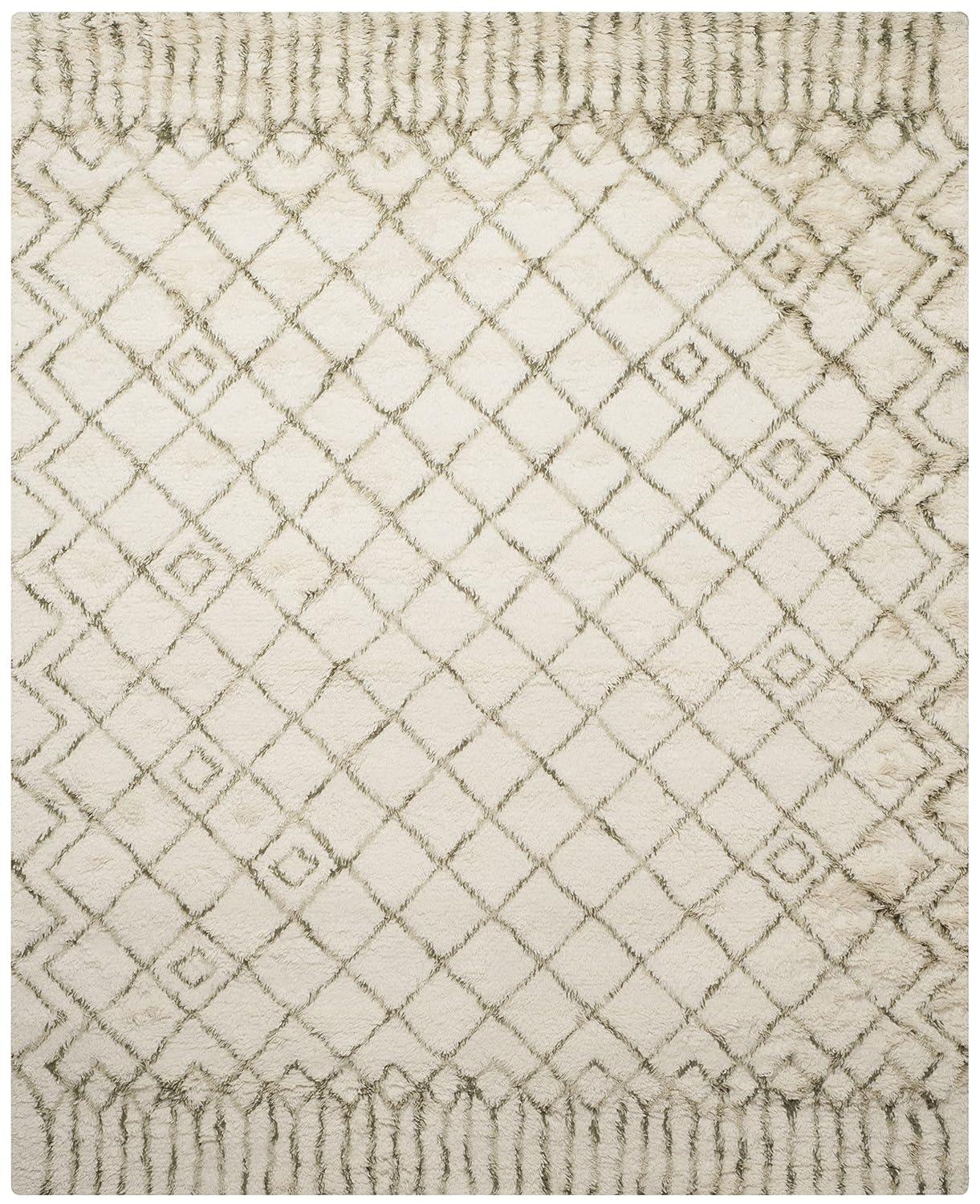 Safavieh Casablanca Contemporary Hand-Knotted Wool Runner Rug-Color:Ivory/Green,Shape:Large Rectangle,Size:8' x 10'
