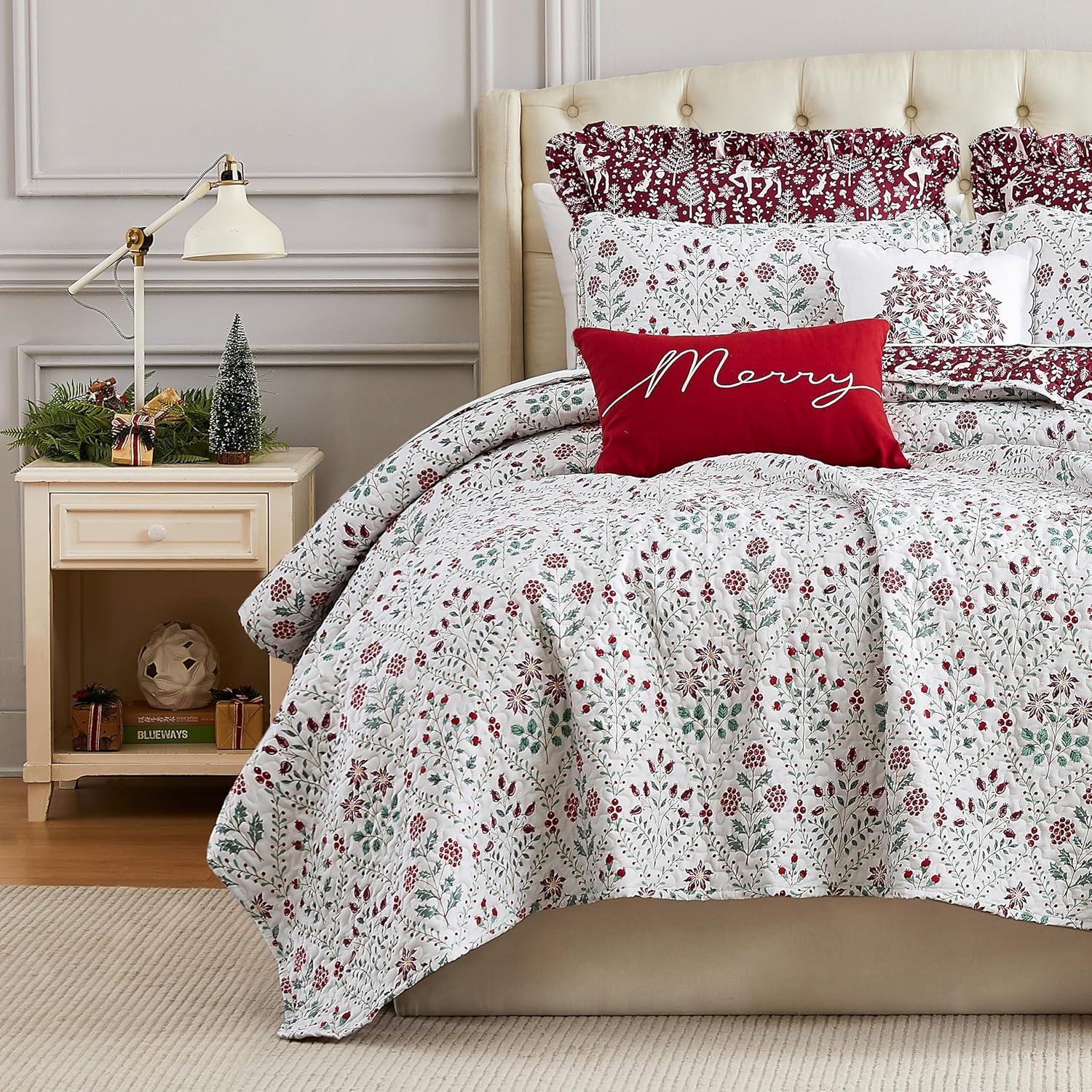 Twin Red and Cream Reversible Microfiber Christmas Bedding Set