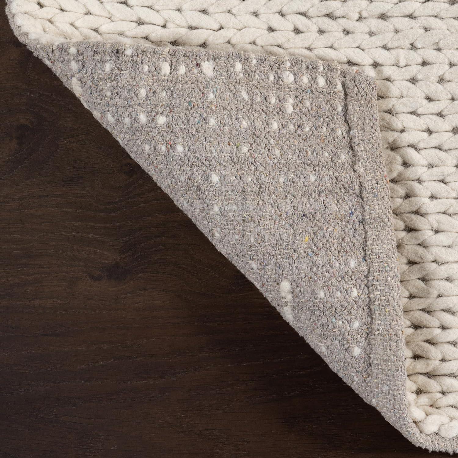 nuLOOM 3x5 Penelope Wool Braided Handmade Area Rug, Off White, Solid Rustic Farmhouse Style, For Bedroom, Living Room, Hallway, Entryway