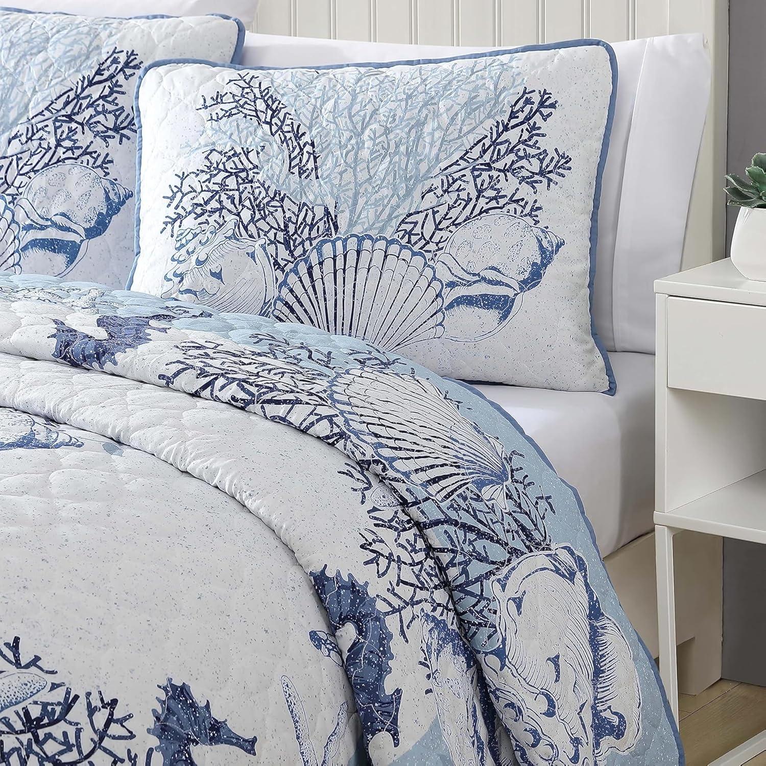 Caribbean Joe  Coastal 3PC Quilt Set Beach Delight Denim - Full - Queen