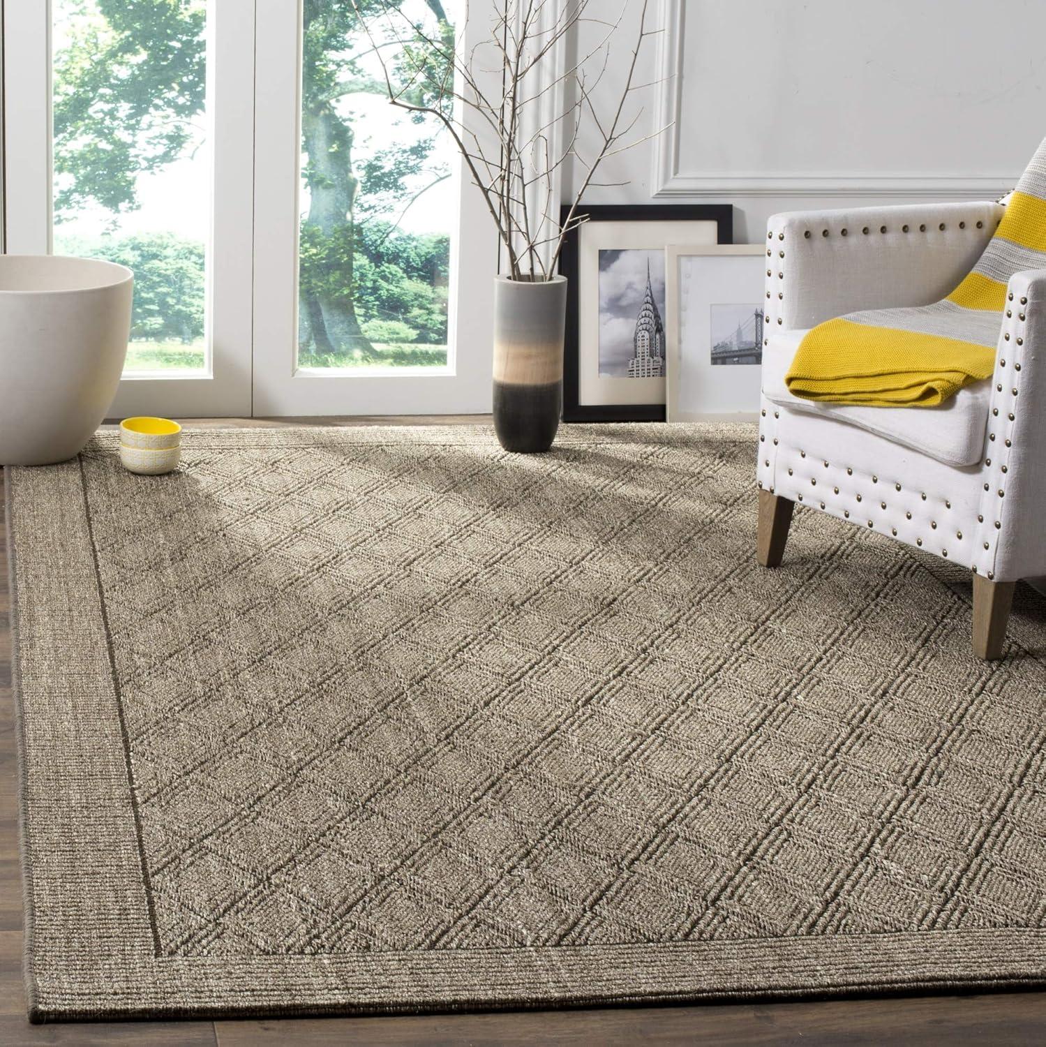 Sisal Sand Geometric 5' x 8' Hand-Knotted Area Rug