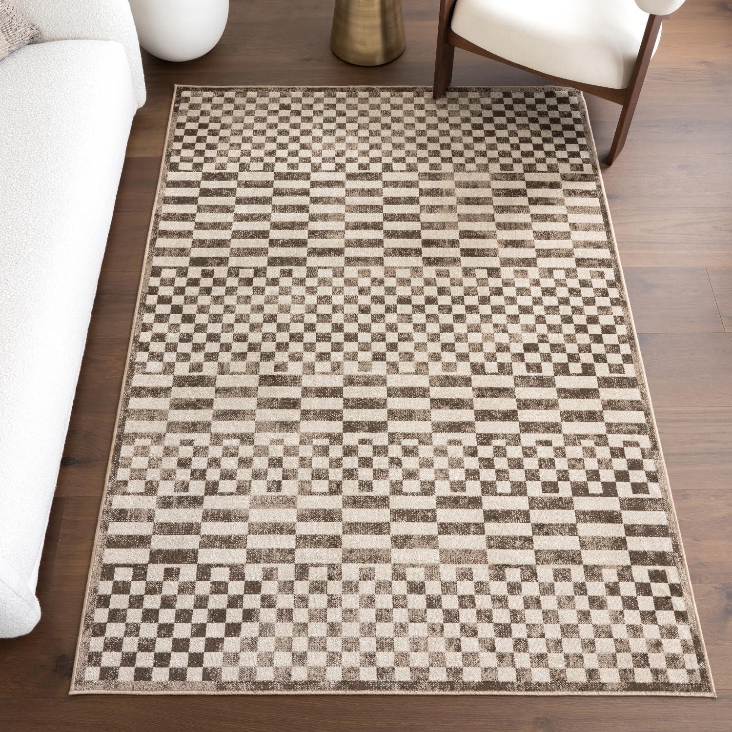 Nuloom Nikita Faded Geometric Machine Washable Indoor Area Rug, 4' x 6', Brown