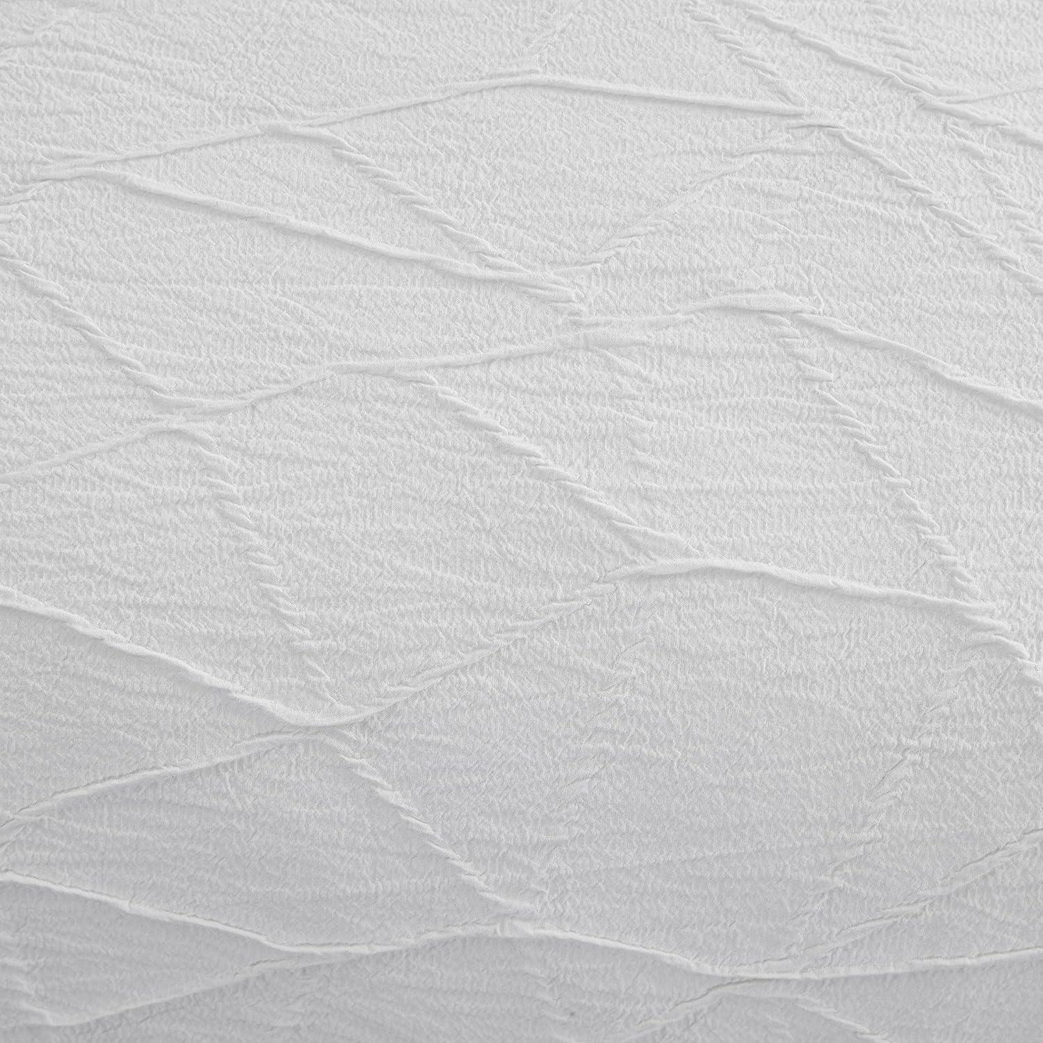 Vera Wang Vera Wang Abstract Crinkle White Comforter Set