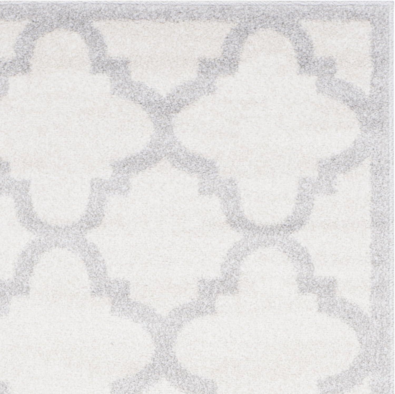 Amherst AMT423 Power Loomed Area Rug  - Safavieh