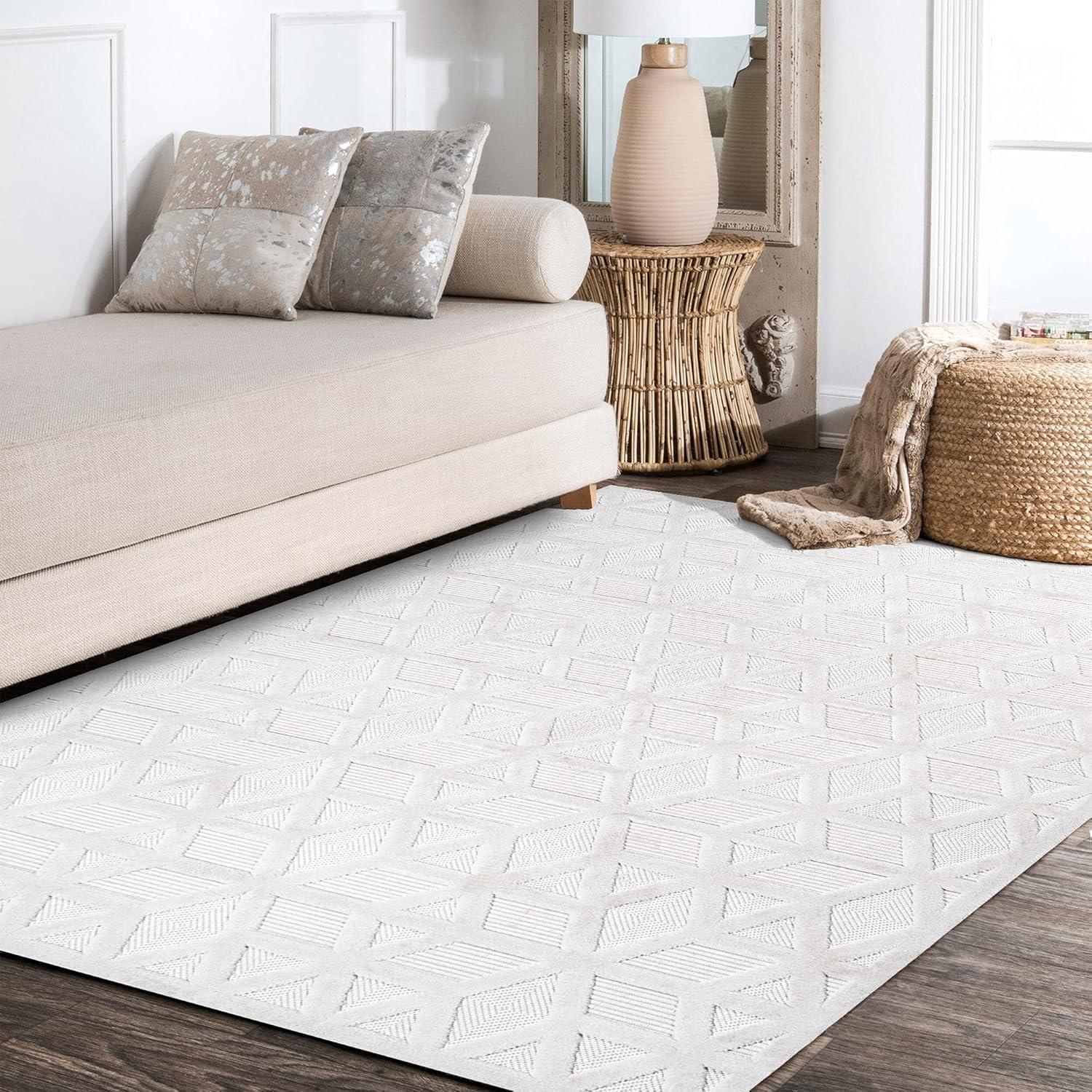 Moorish Elegance Ivory Geometric 3x5 Synthetic Area Rug