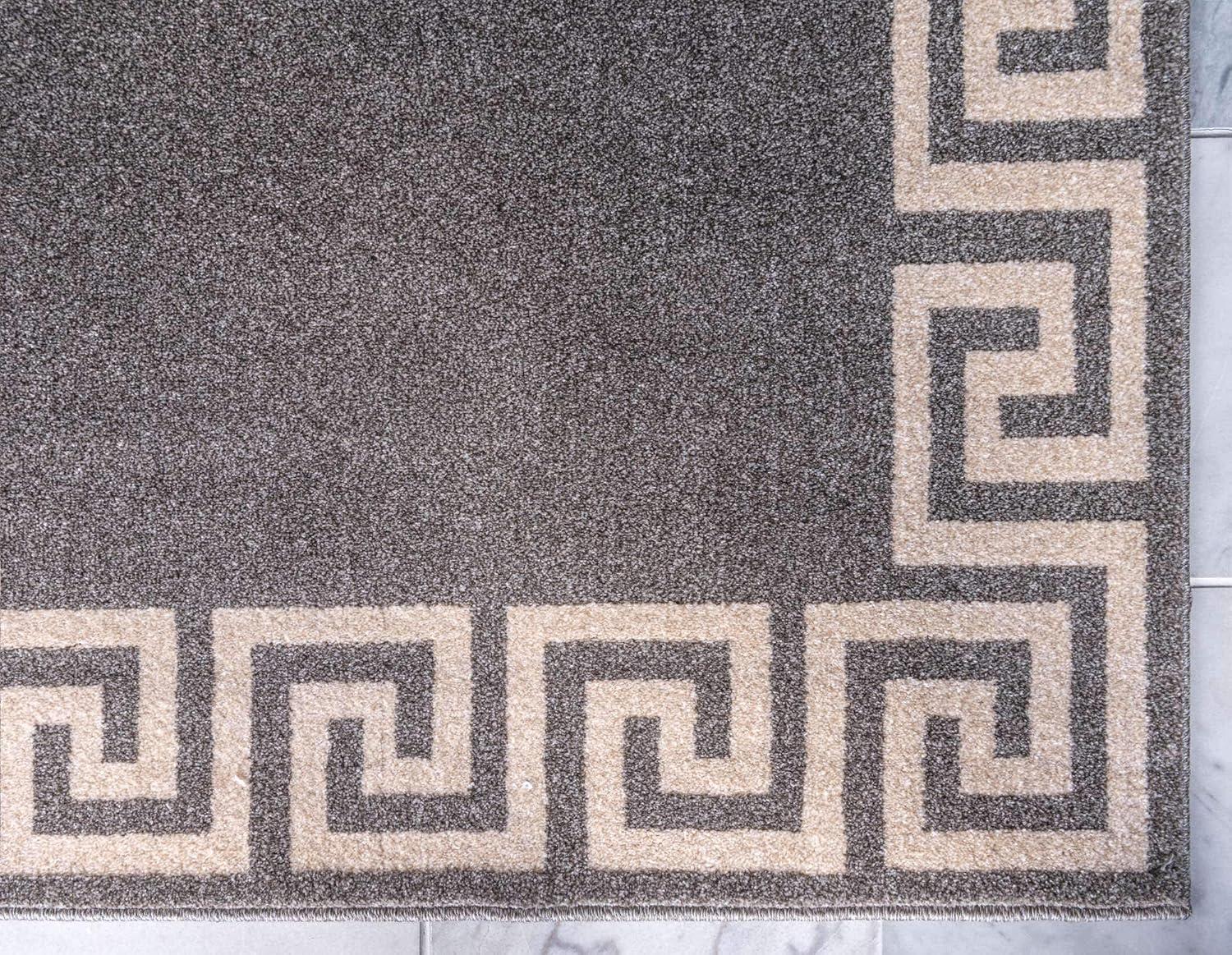 Gray Geometric Border Design 5' x 7' Area Rug