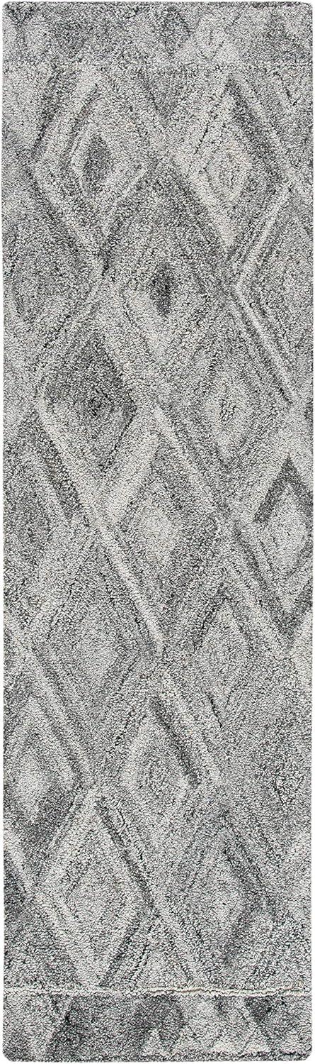 Abstract ABT618 Handmade Indoor Runner - Grey/Black - 2'-3"x8' - Safavieh