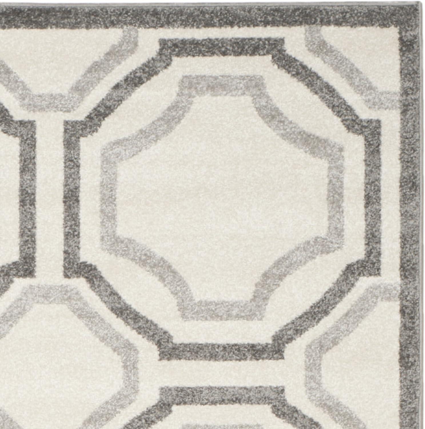 SAFAVIEH Amherst Winnie Geometric Area Rug, Ivory/Light Grey, 9' x 12'