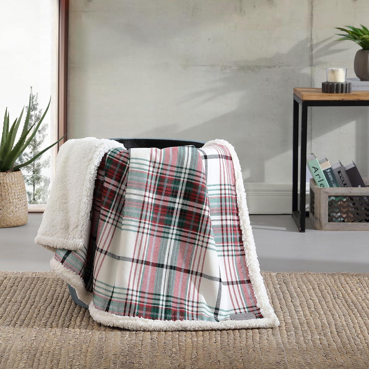 Eddie Bauer Eddie Bauer Printed Flannel/Sherpa Throw Blankets