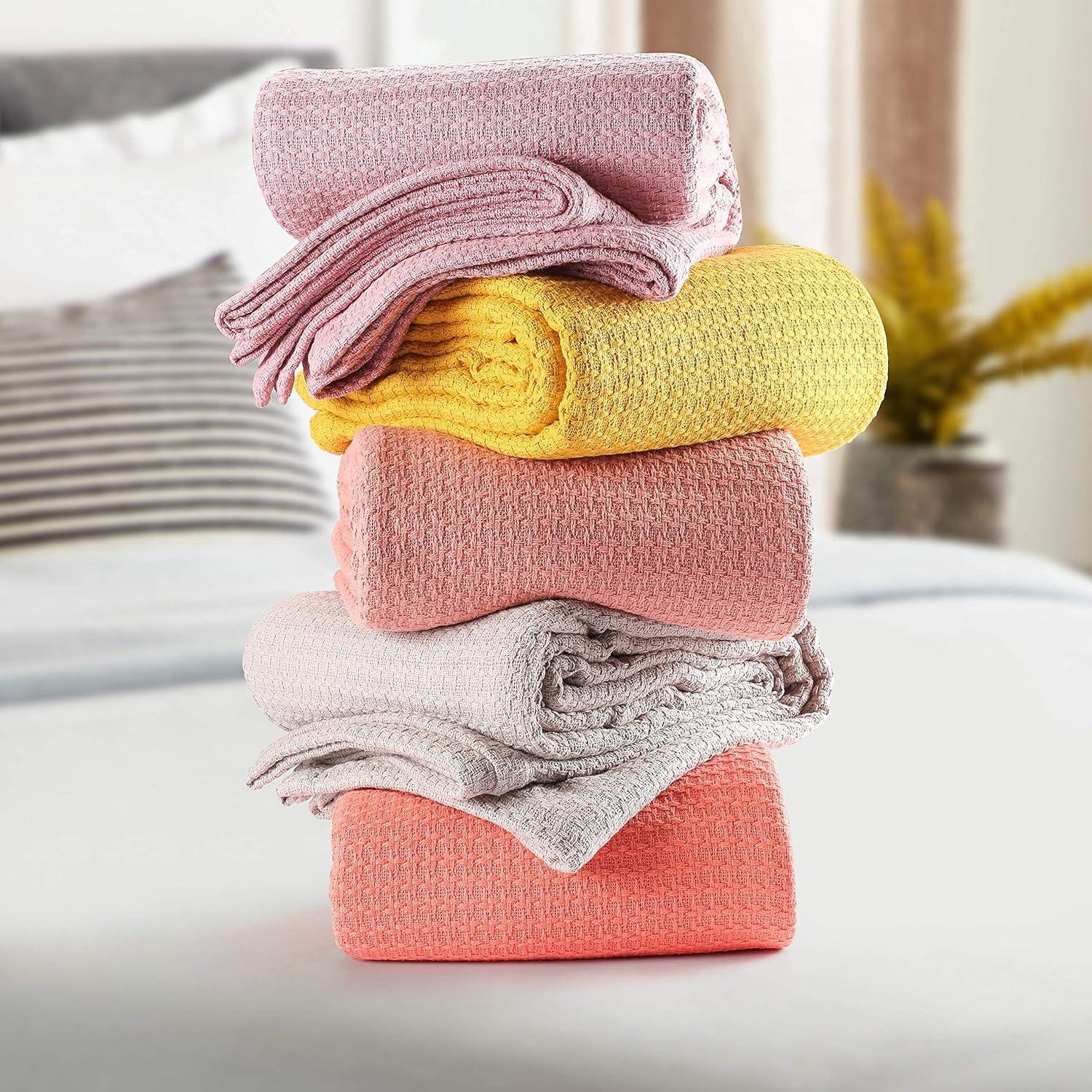 BELIZZI HOME 100% Cotton Bed Blanket, Breathable Thermal Blanket King Size, Soft Chevron 90''x102'', Perfect for Layering Any All Season, Charcoal Grey